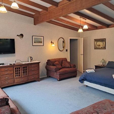 Niloc Bed & Breakfast Waimate Bagian luar foto